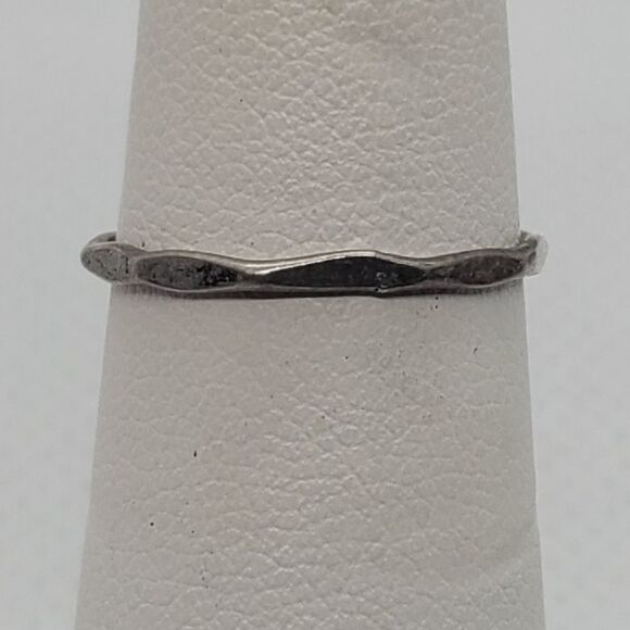 Silver Tone Ring  - Picture 1 of 5